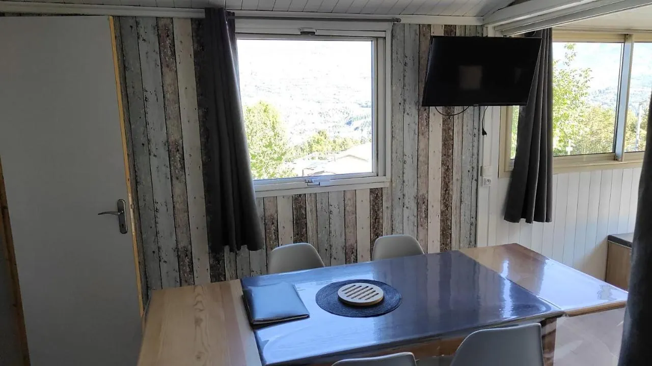Campsite Bungalow/Chalet Pontis